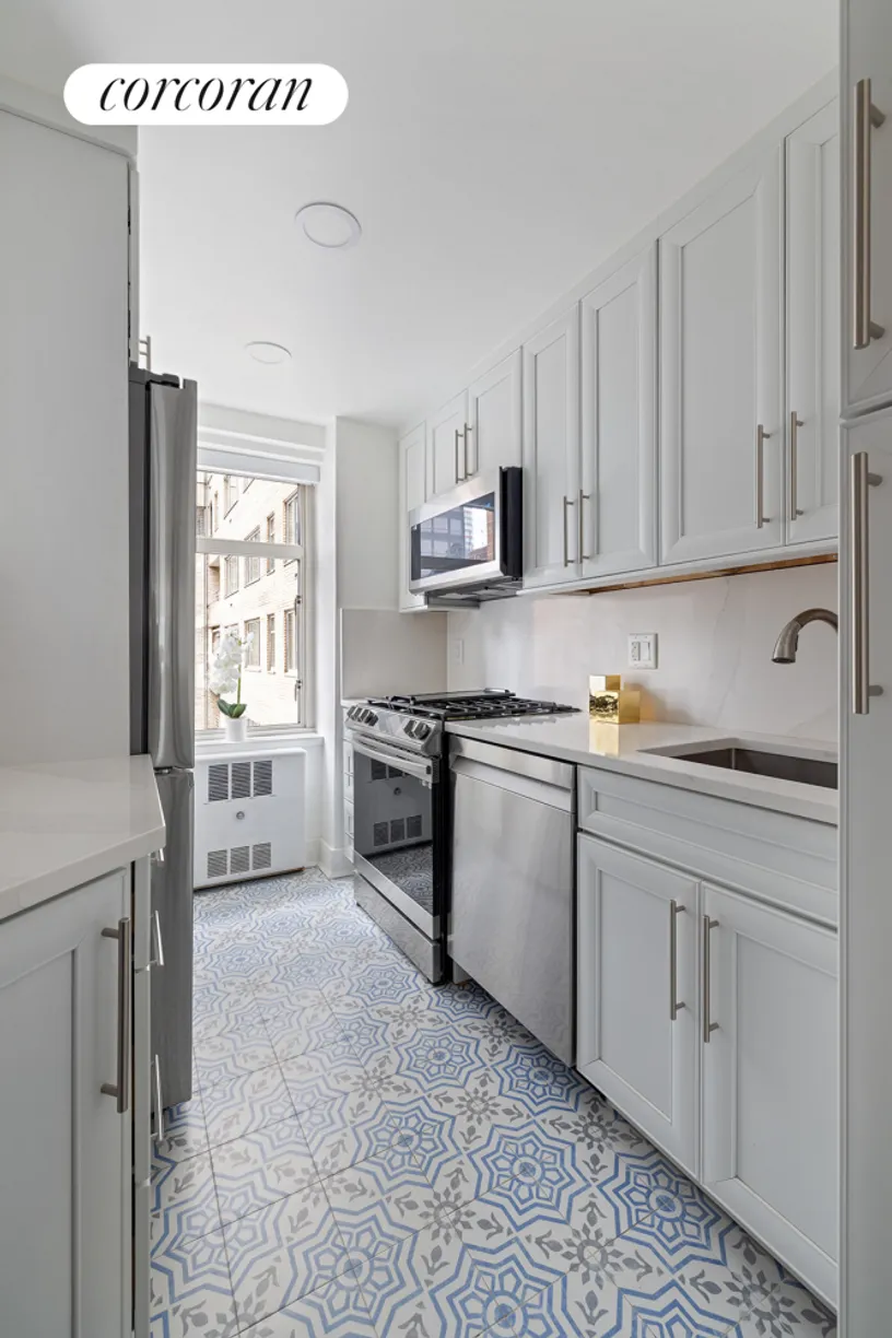 New York City Real Estate | View 200 East 57th Street, 16D | Kitchen