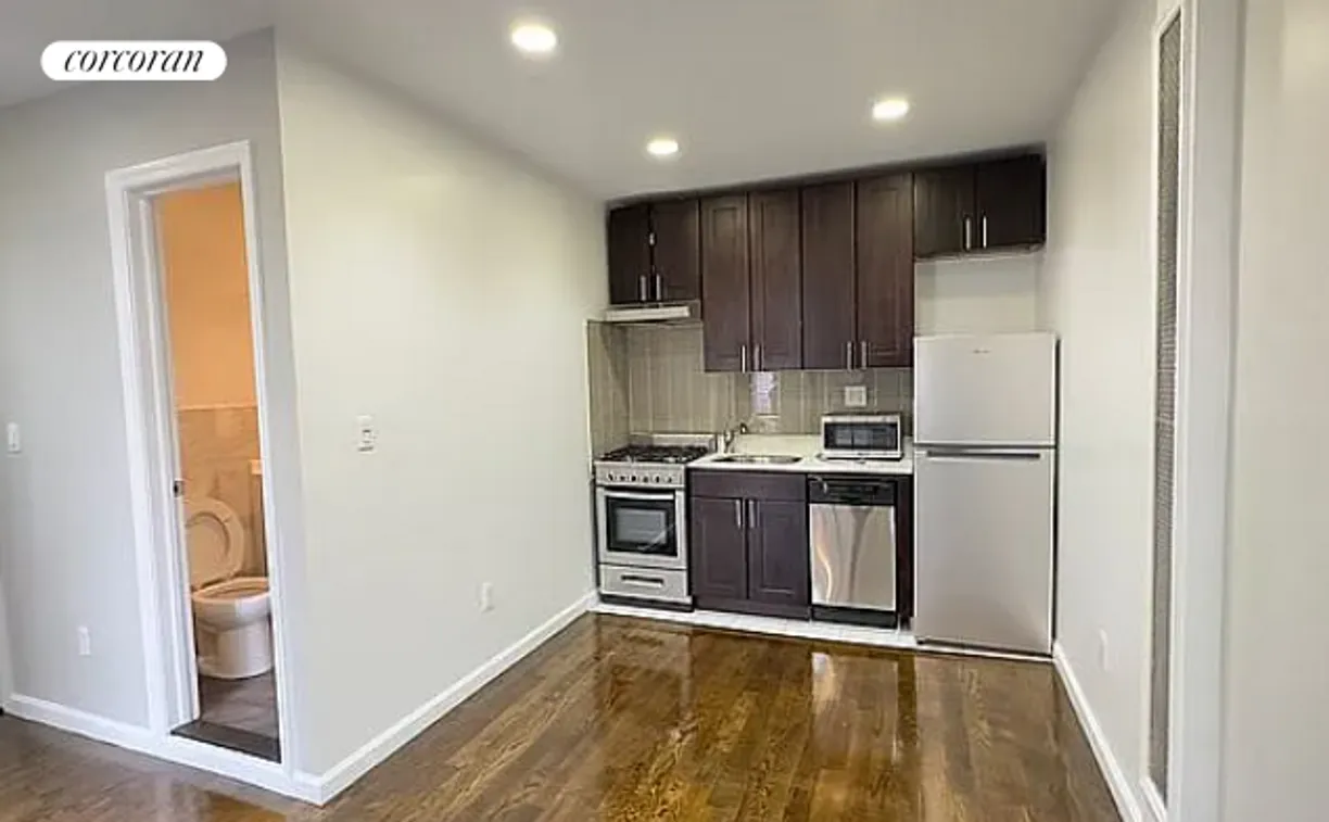 New York City Real Estate | View 196 Sackett Street, 3F | room 2