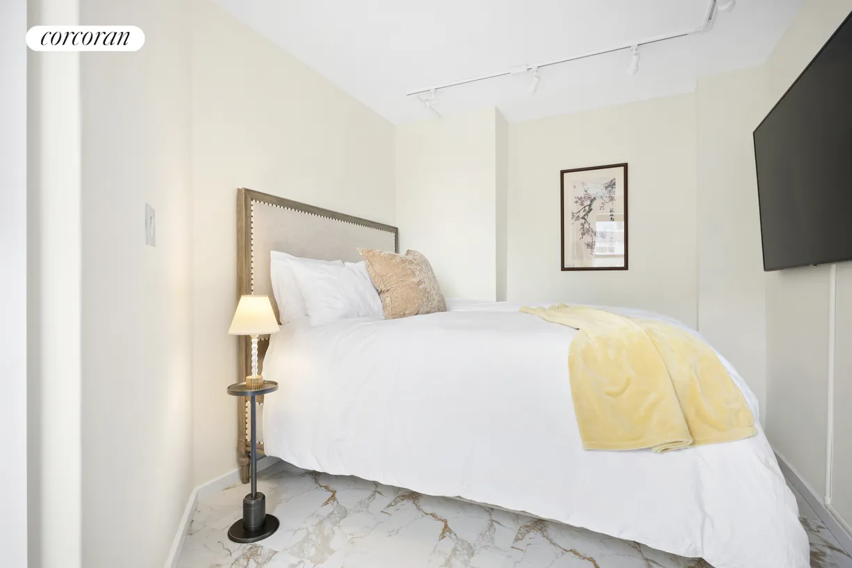 New York City Real Estate | View 205 West End Avenue, 15F | room 2