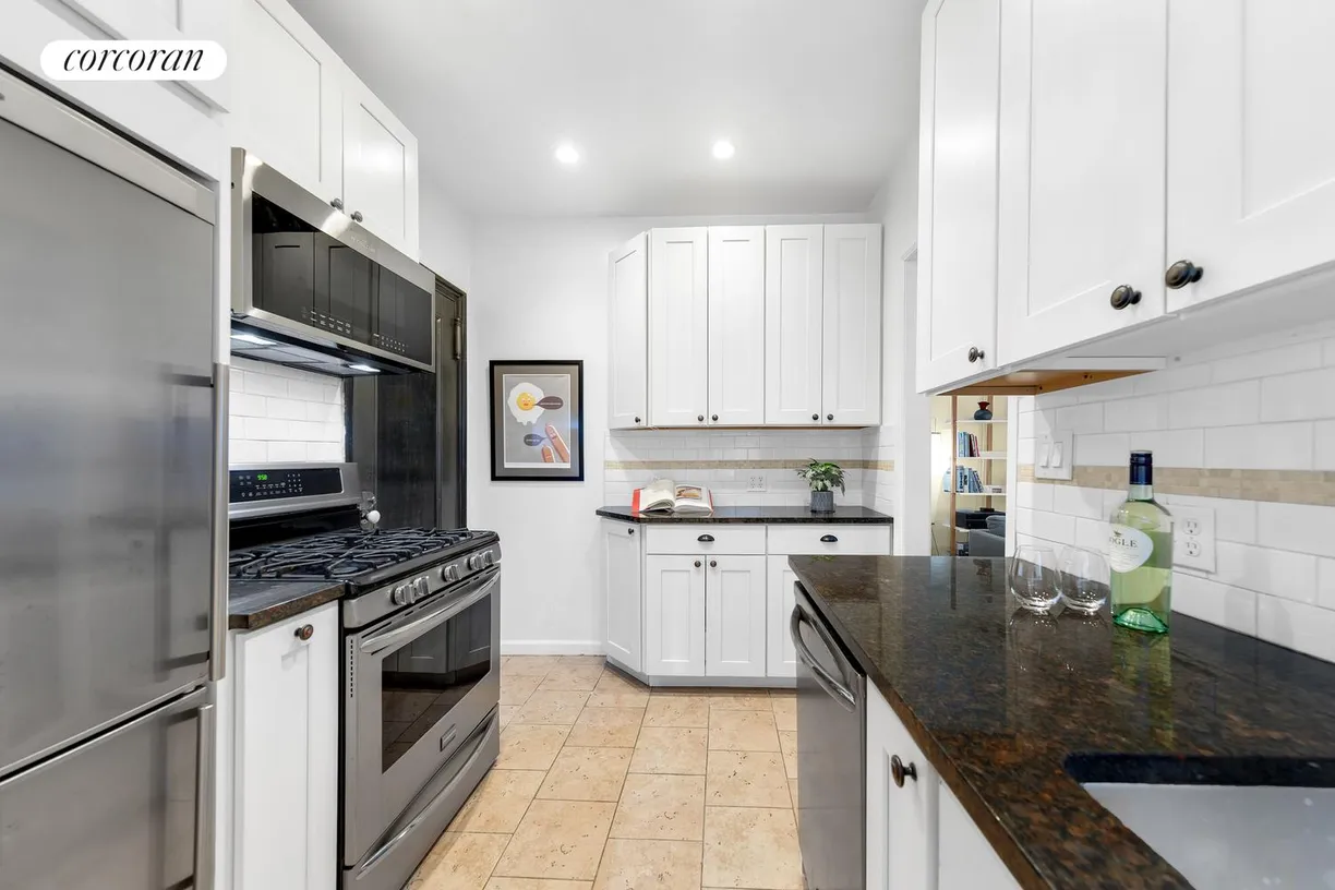 New York City Real Estate | View 588 West End Avenue, 8D | Kitchen