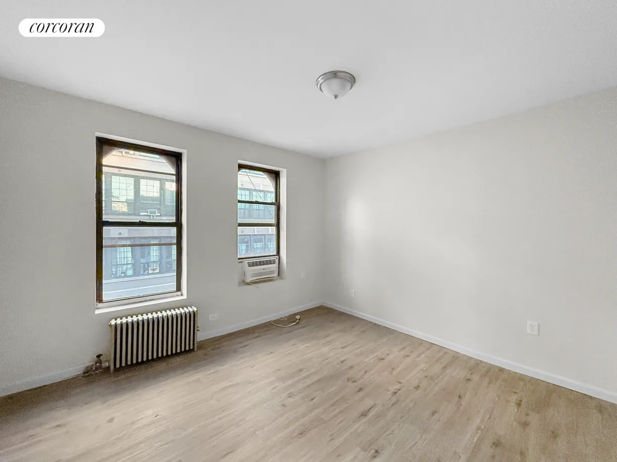New York City Real Estate | View 447 Dekalb Avenue, 4R | room 2