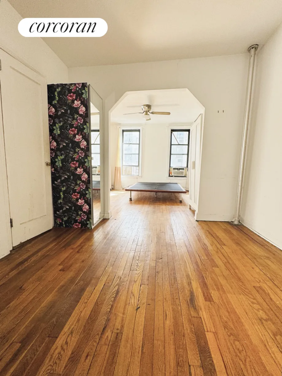 New York City Real Estate | View 522 West 50th Street, C4 | room 1