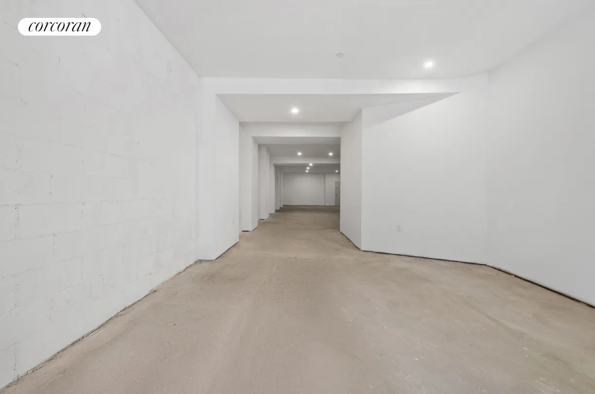 New York City Real Estate | View 250 Manhattan Avenue, C | Other Listing Photo