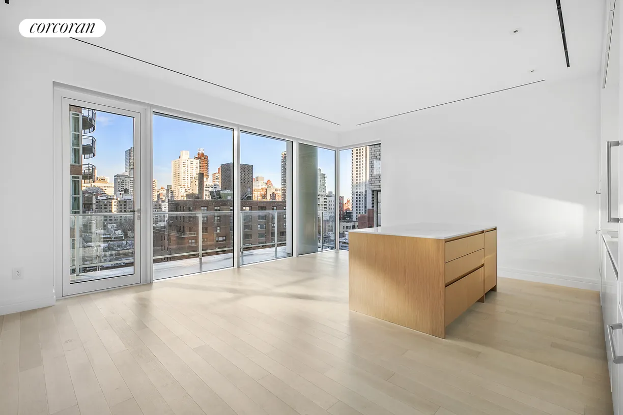 New York City Real Estate | View 200 East 59th Street, 7C | 1 Bed, 1 Bath