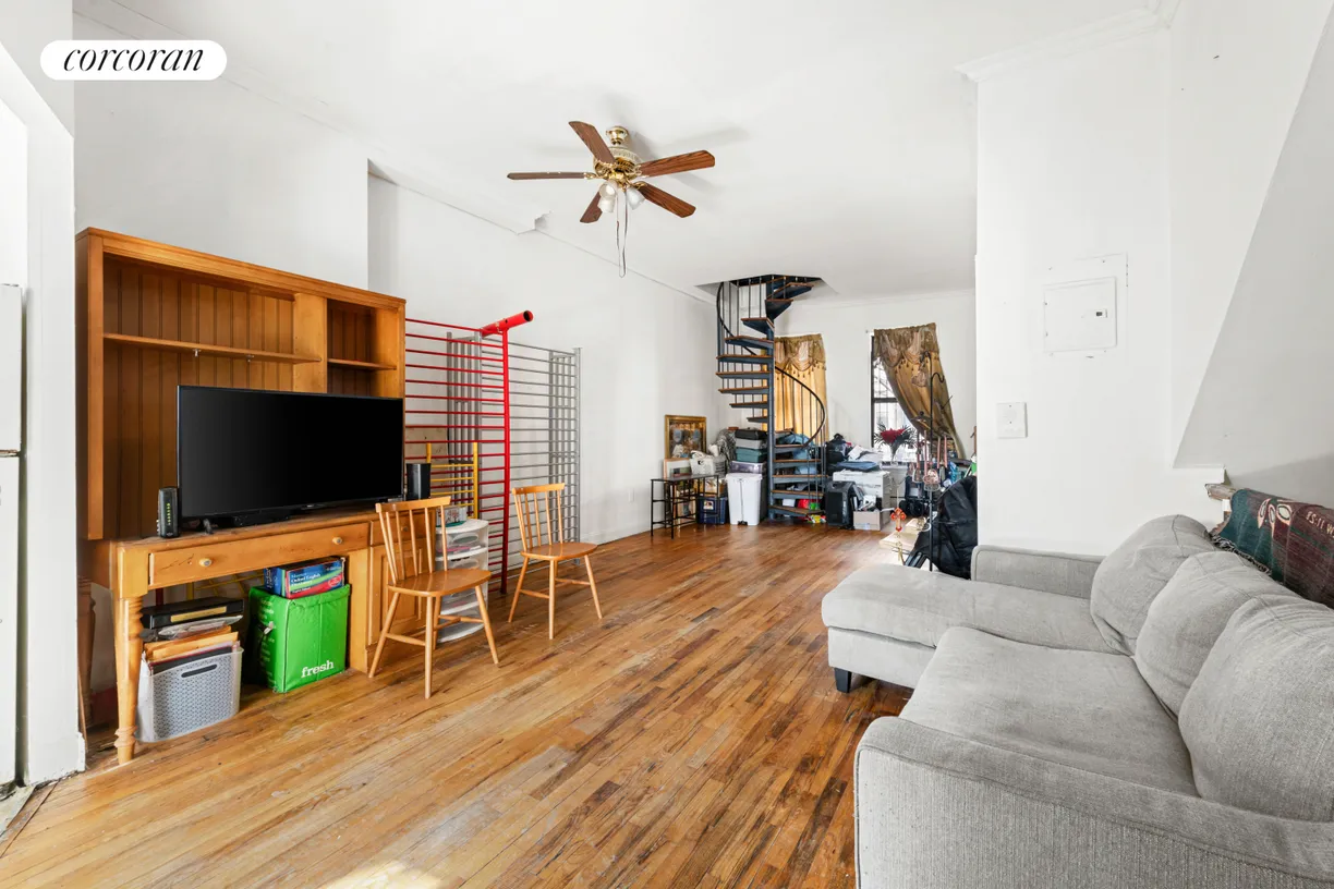 New York City Real Estate | View 226 Edgecombe Avenue | room 2