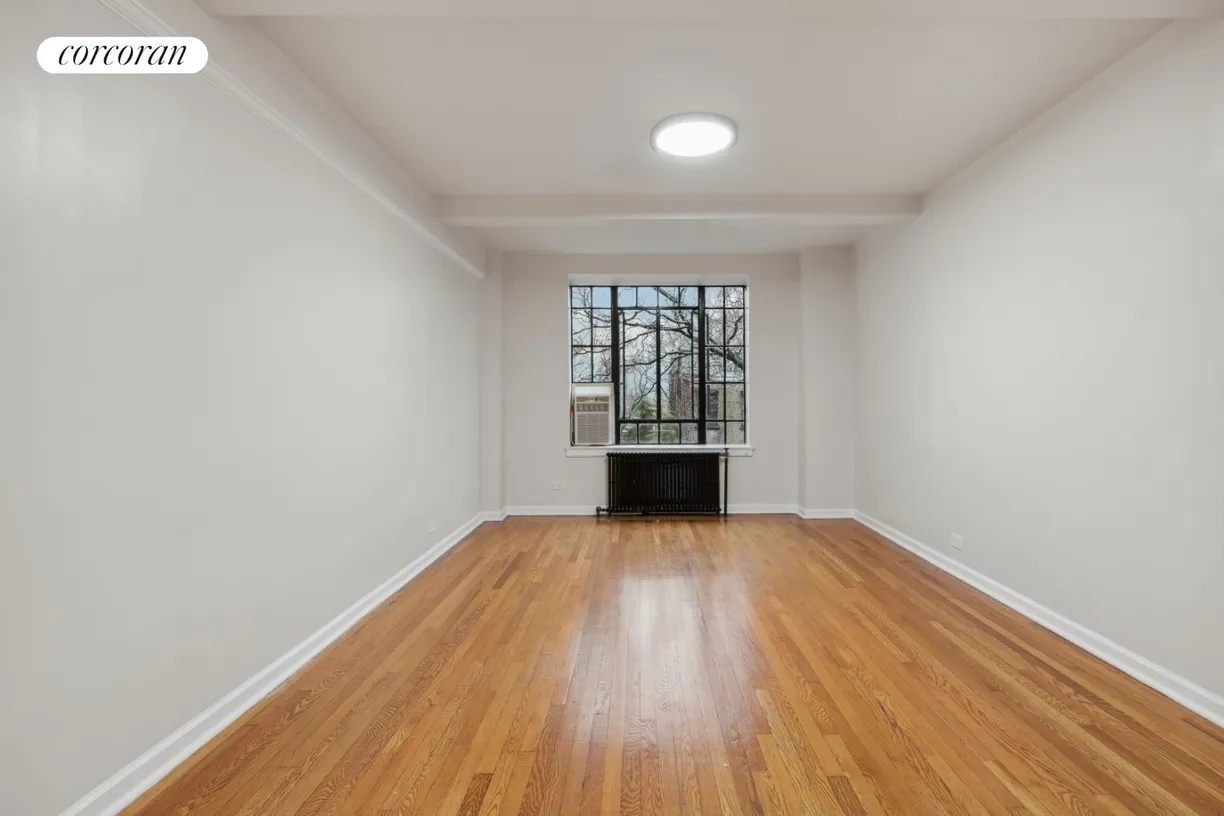 New York City Real Estate | View 101 Lafayette Avenue, 5J | Living Room