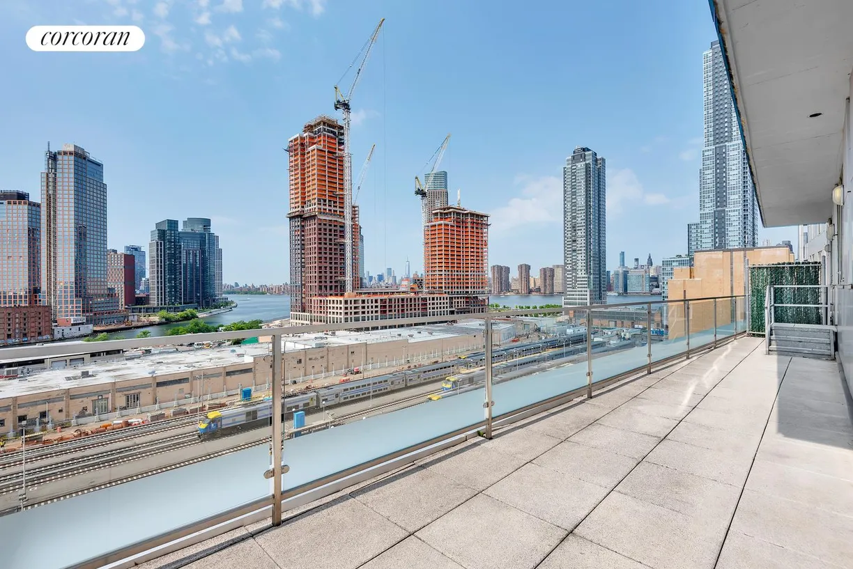 New York City Real Estate | View 5-19 Borden Avenue, 8K | room 2