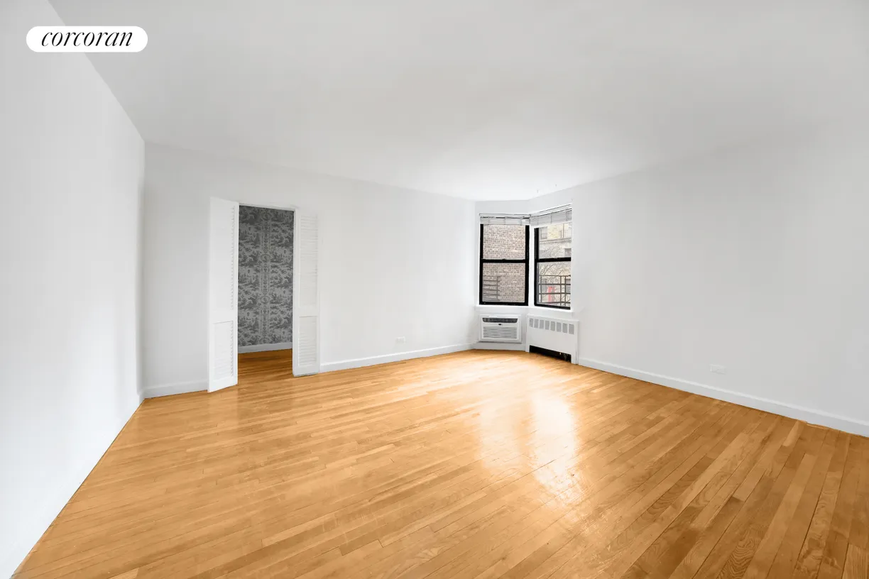 New York City Real Estate | View 330 East 70th Street, 5G | room 1