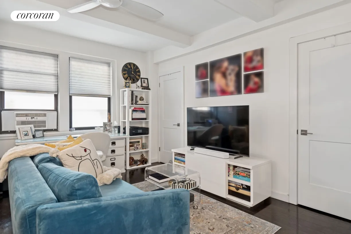 New York City Real Estate | View 211 East 35th Street, 4D | room 1