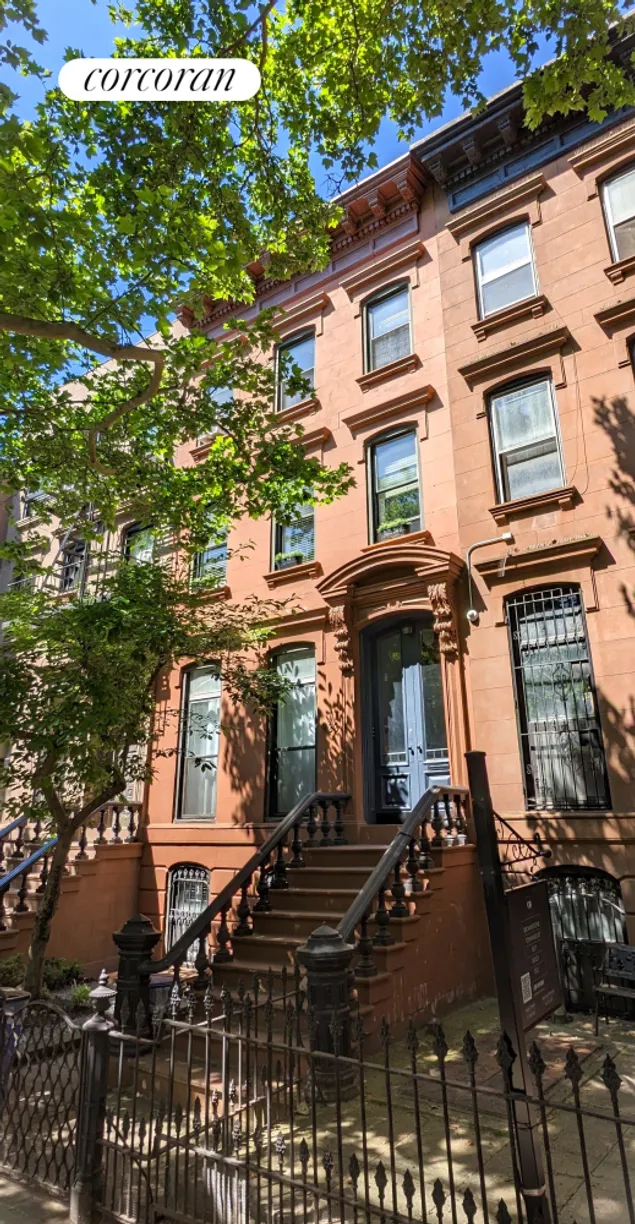New York City Real Estate | View 430 Vanderbilt Avenue | 6 Beds, 4 Baths