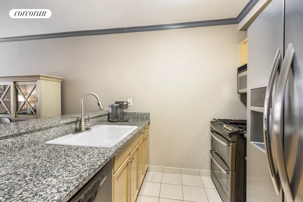 New York City Real Estate | View 1760 Second Avenue, 2C | room 2
