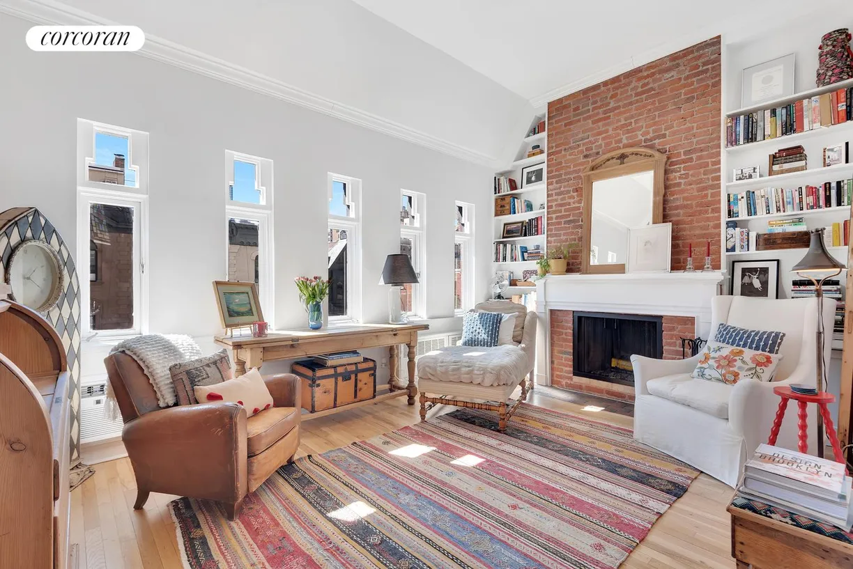New York City Real Estate | View 131 West 78th Street, PH6 | 1 Bed, 1 Bath