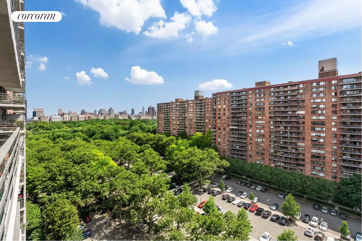 New York City Real Estate | View 392 Central Park West, 19C | 2 Beds, 2 Baths