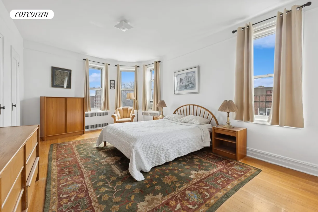 New York City Real Estate | View 111-15 75th Avenue, 6E | room 1