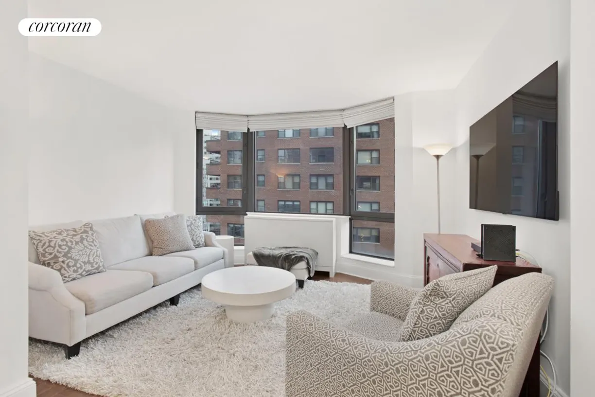 New York City Real Estate | View 300 East 64th Street, 12B | room 2