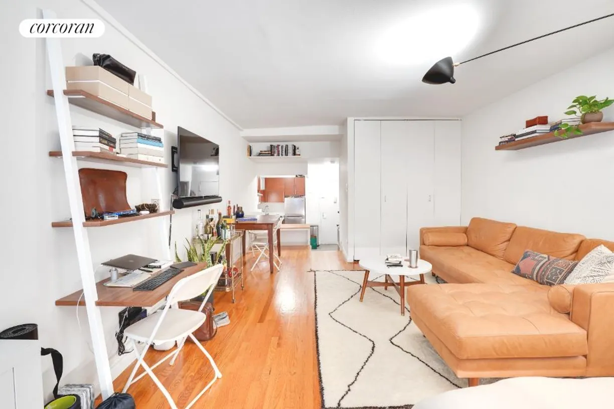 New York City Real Estate | View 184 Thompson Street, MC | room 1