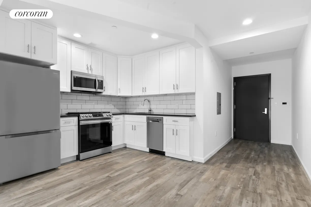 New York City Real Estate | View 39-04 29th Street, 3C | room 1