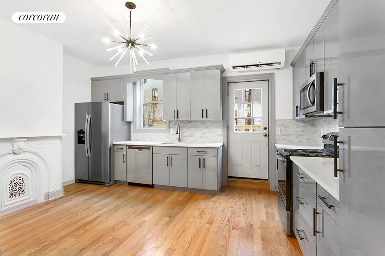 New York City Real Estate | View 196 Putnam Avenue, 1 | 3 Beds, 1 Bath