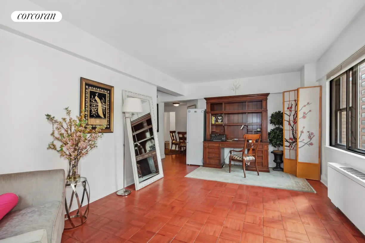 New York City Real Estate | View 7 Park Avenue, 103 | Living Room