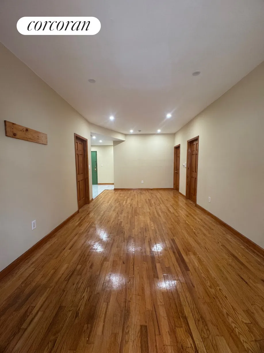 New York City Real Estate | View 501 Midwood Street, 1R | Living Room