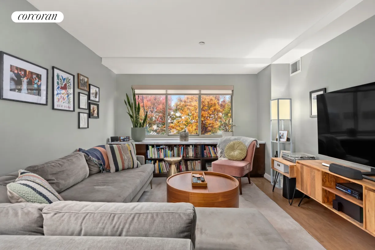New York City Real Estate | View 1400 Fifth Avenue, 5L | room 1