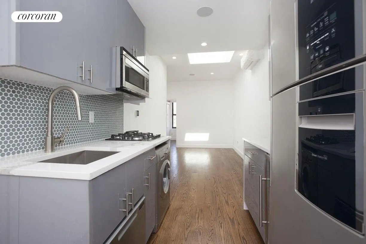 New York City Real Estate | View 192 First Avenue, 8 | room 1