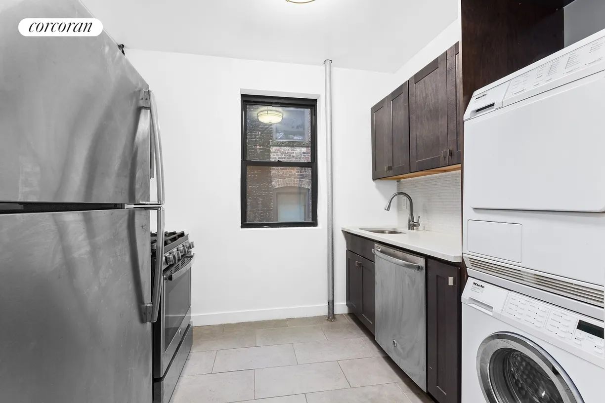 New York City Real Estate | View 505 West 122nd Street, 32 | 3 Beds, 1 Bath