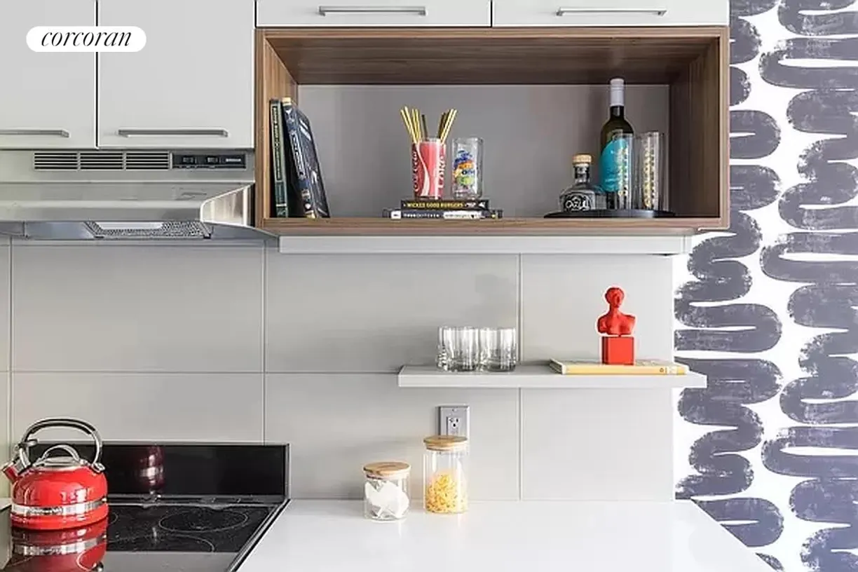 New York City Real Estate | View 176 Woodward Avenue, 211 | room 1