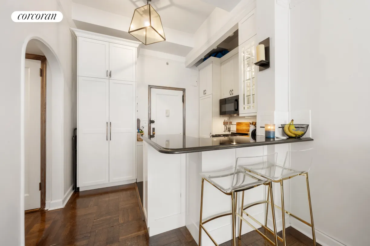 New York City Real Estate | View 299 West 12th Street, 1F | room 1