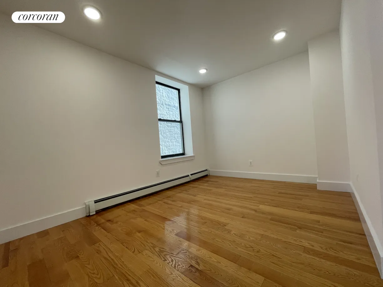 New York City Real Estate | View 506 Manhattan Avenue, 5C1 | room 2
