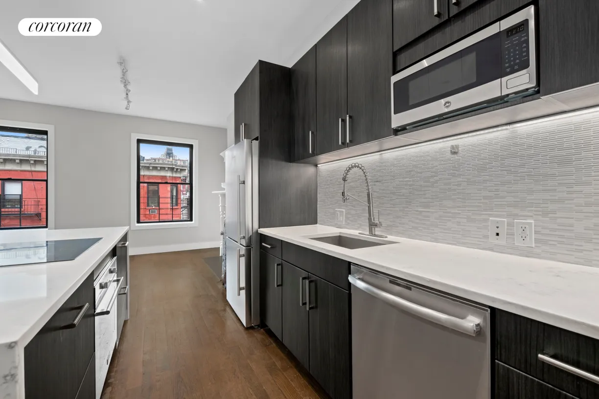 New York City Real Estate | View 72 West 69th Street, 5E | room 2