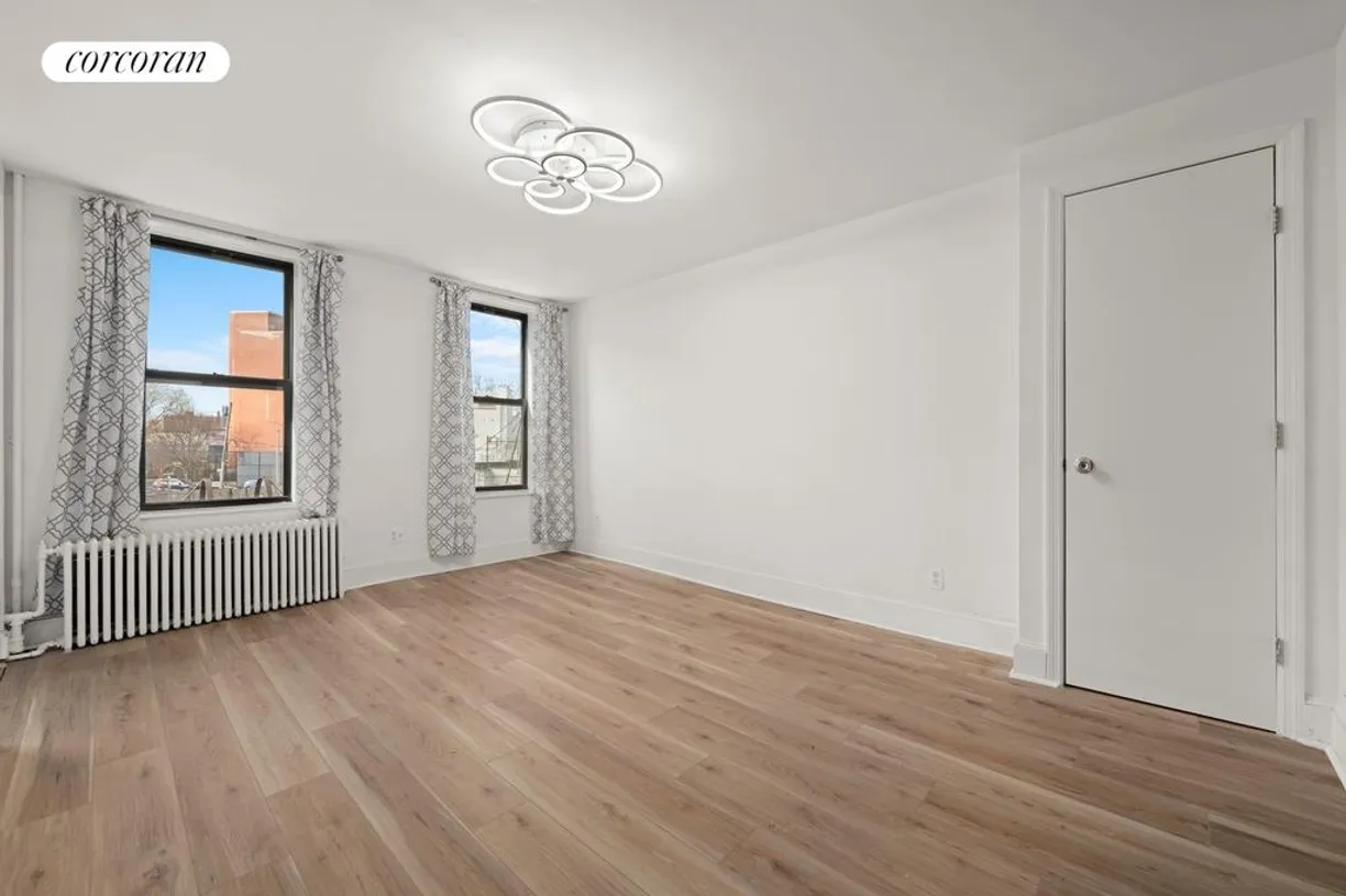 New York City Real Estate | View 22 Carroll Street, 2 | room 1