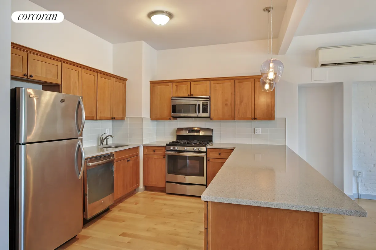 New York City Real Estate | View 686 Grand Street, 3 | room 1