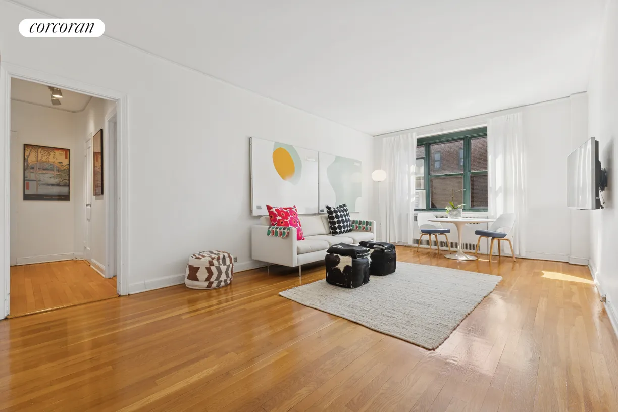 New York City Real Estate | View 78-10 34th Avenue, 6J | 2 Beds, 2 Baths