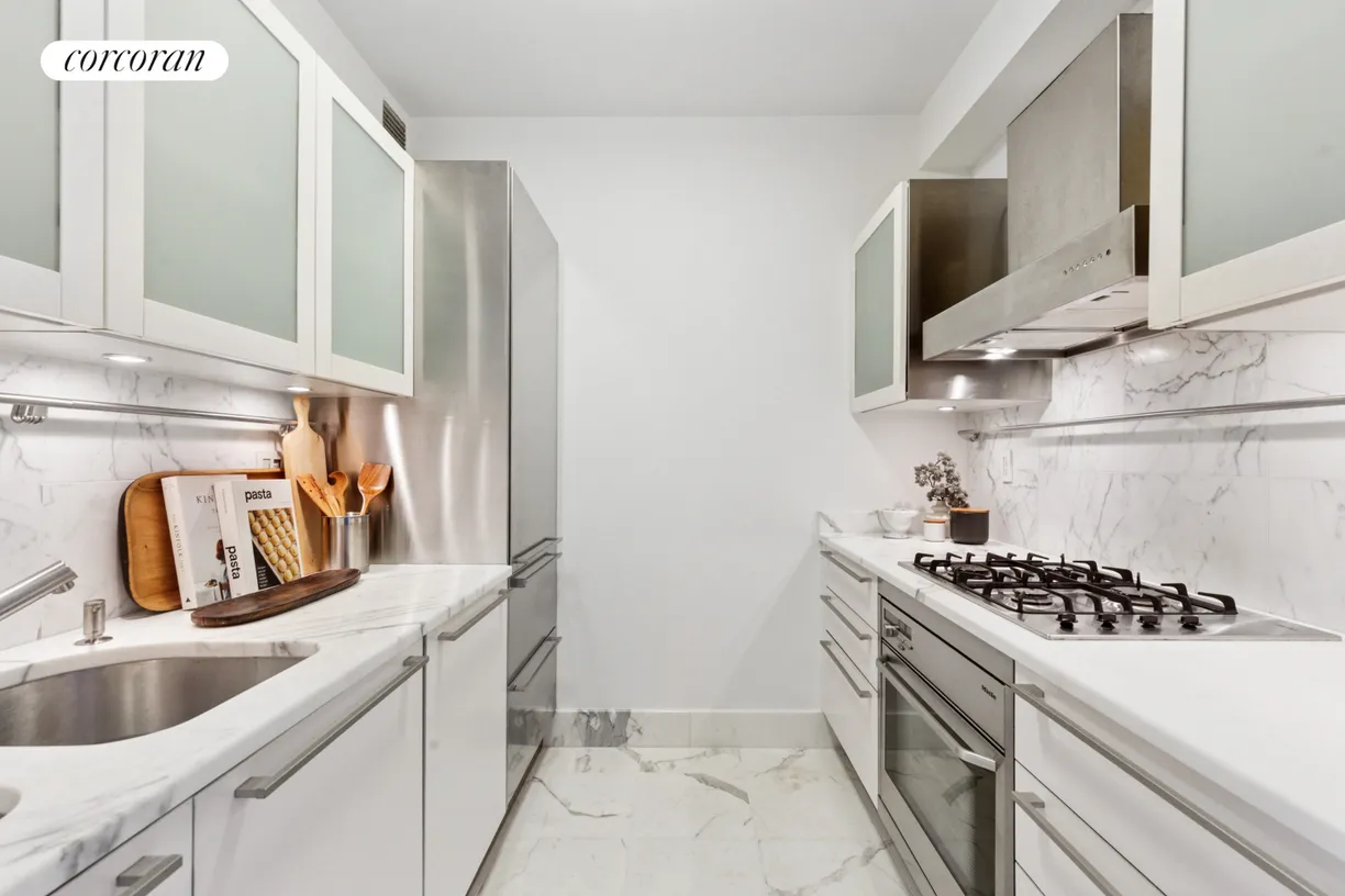 New York City Real Estate | View 25 Columbus Circle, 56F | room 2
