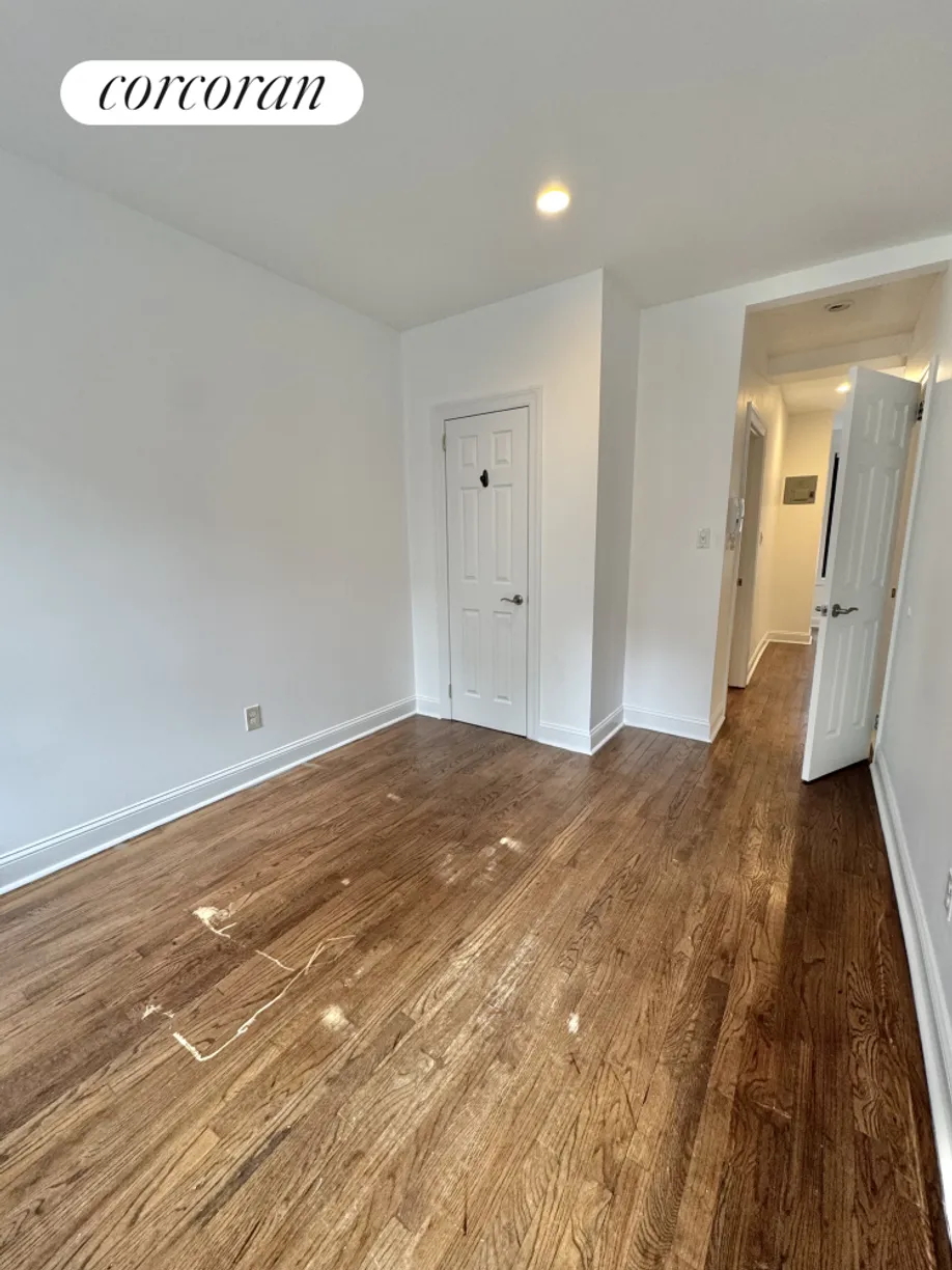 New York City Real Estate | View 413 East 70th Street, 19 | room 1