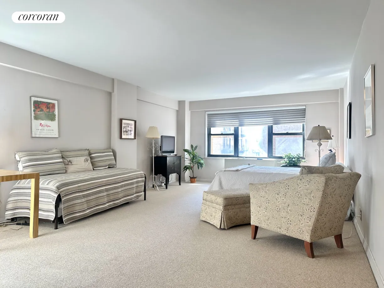 New York City Real Estate | View 1036 Park Avenue, 9B | room 1