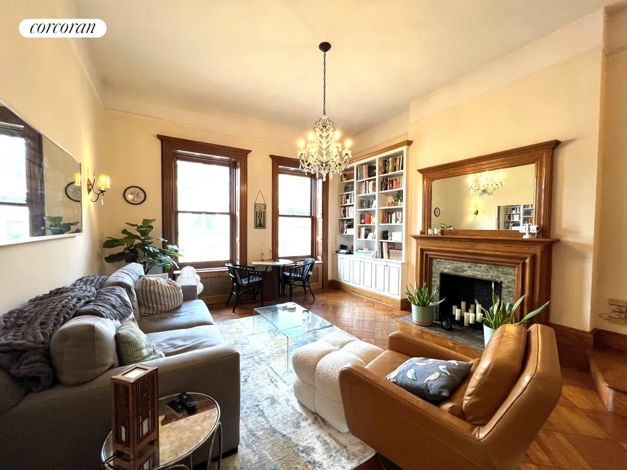 New York City Real Estate | View 38 West 69th Street, 4A | Living Room