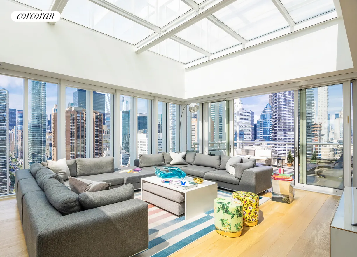 New York City Real Estate | View 301 East 61st Street, PENTHOUSE | 4 Beds, 4 Baths