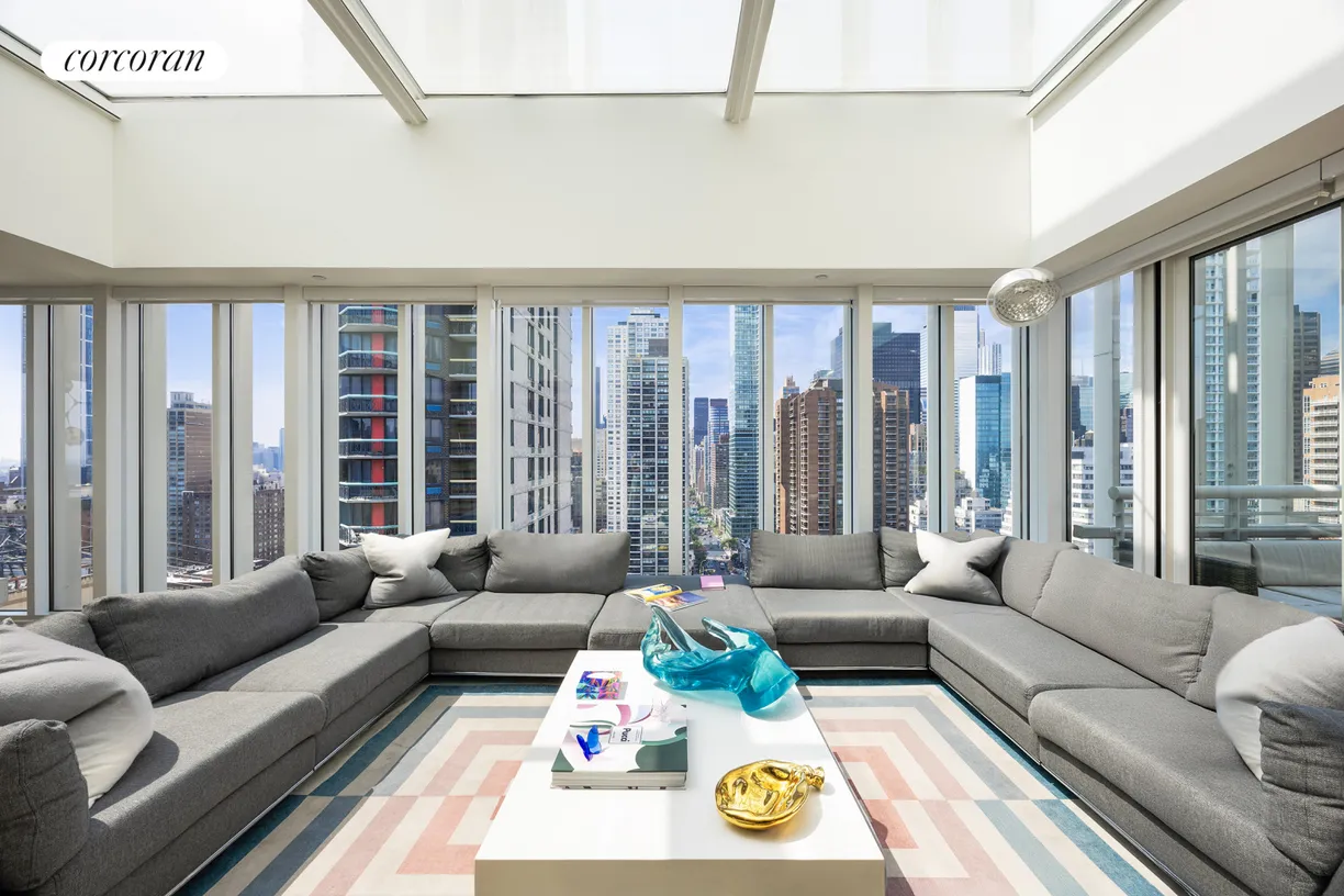New York City Real Estate | View 301 East 61st Street, PENTHOUSE | room 2