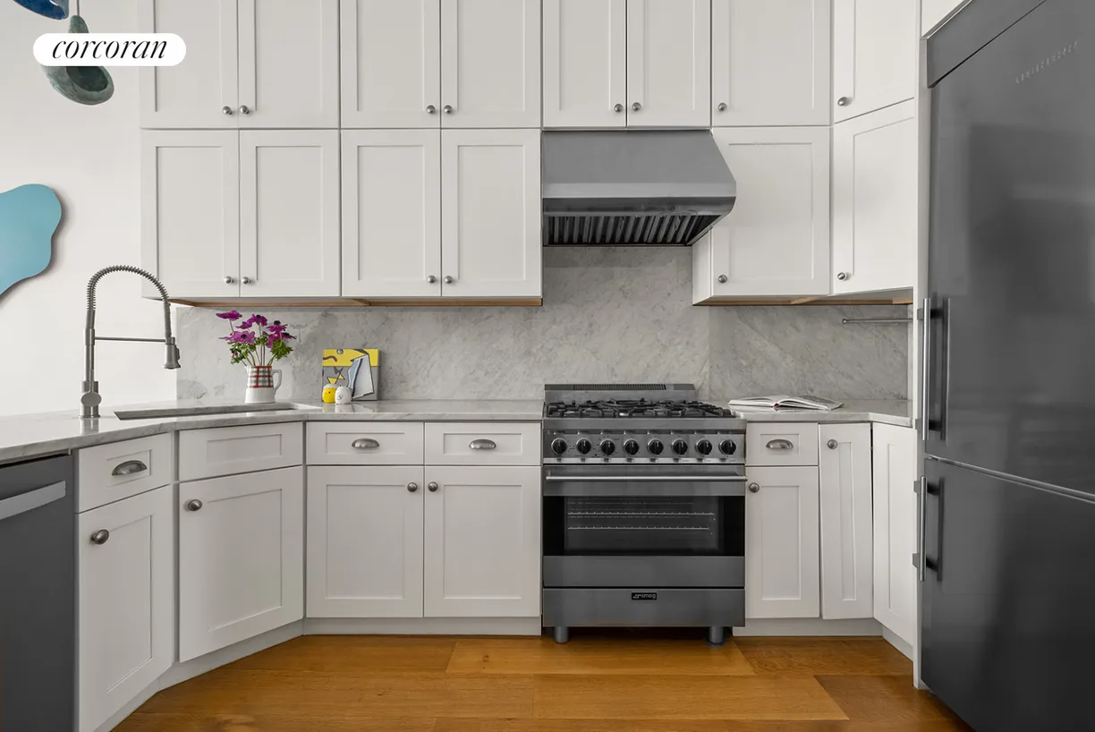New York City Real Estate | View 44 Lexington Avenue, 2D | room 2