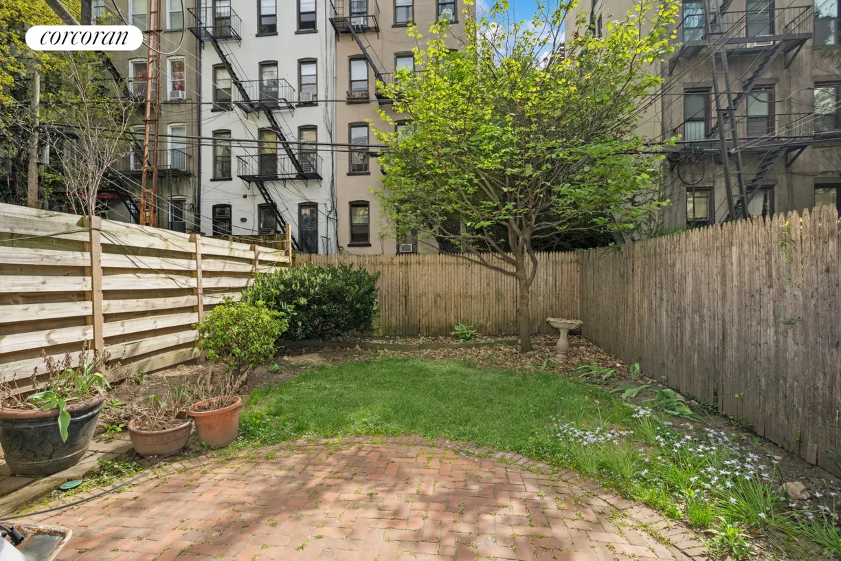 New York City Real Estate | View 130 Berkeley Place, 1 | room 2
