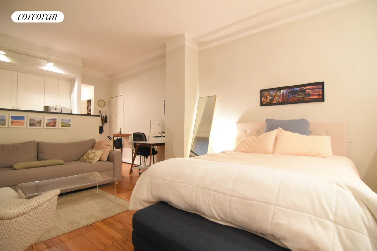 New York City Real Estate | View 66 MADISON AVENUE, 2J | 1 Bath
