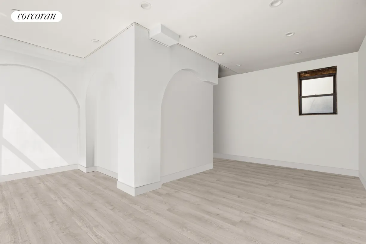 New York City Real Estate | View 960 Dekalb Avenue, 1 | room 2