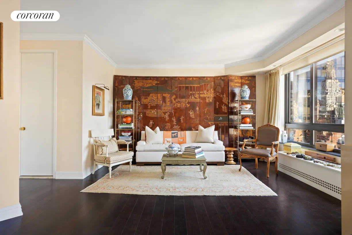 New York City Real Estate | View 100 United Nations Plaza, 33D | room 2