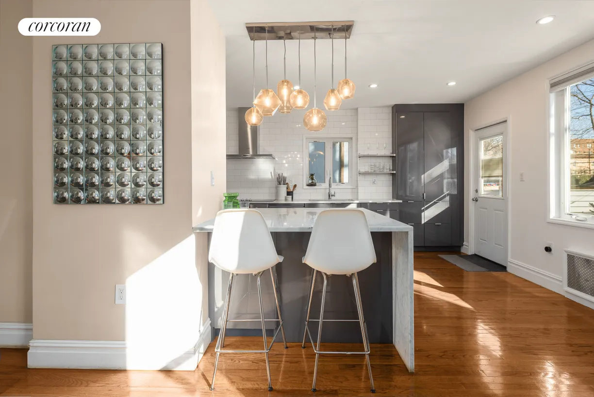 New York City Real Estate | View 28 Wellington Court | room 2