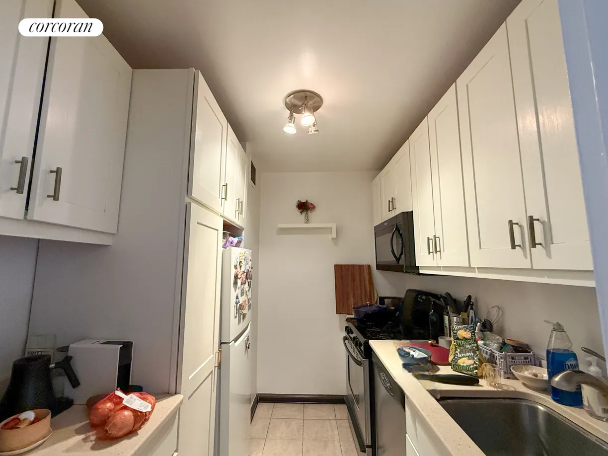 New York City Real Estate | View 205 West End Avenue, 16F | Other Listing Photo