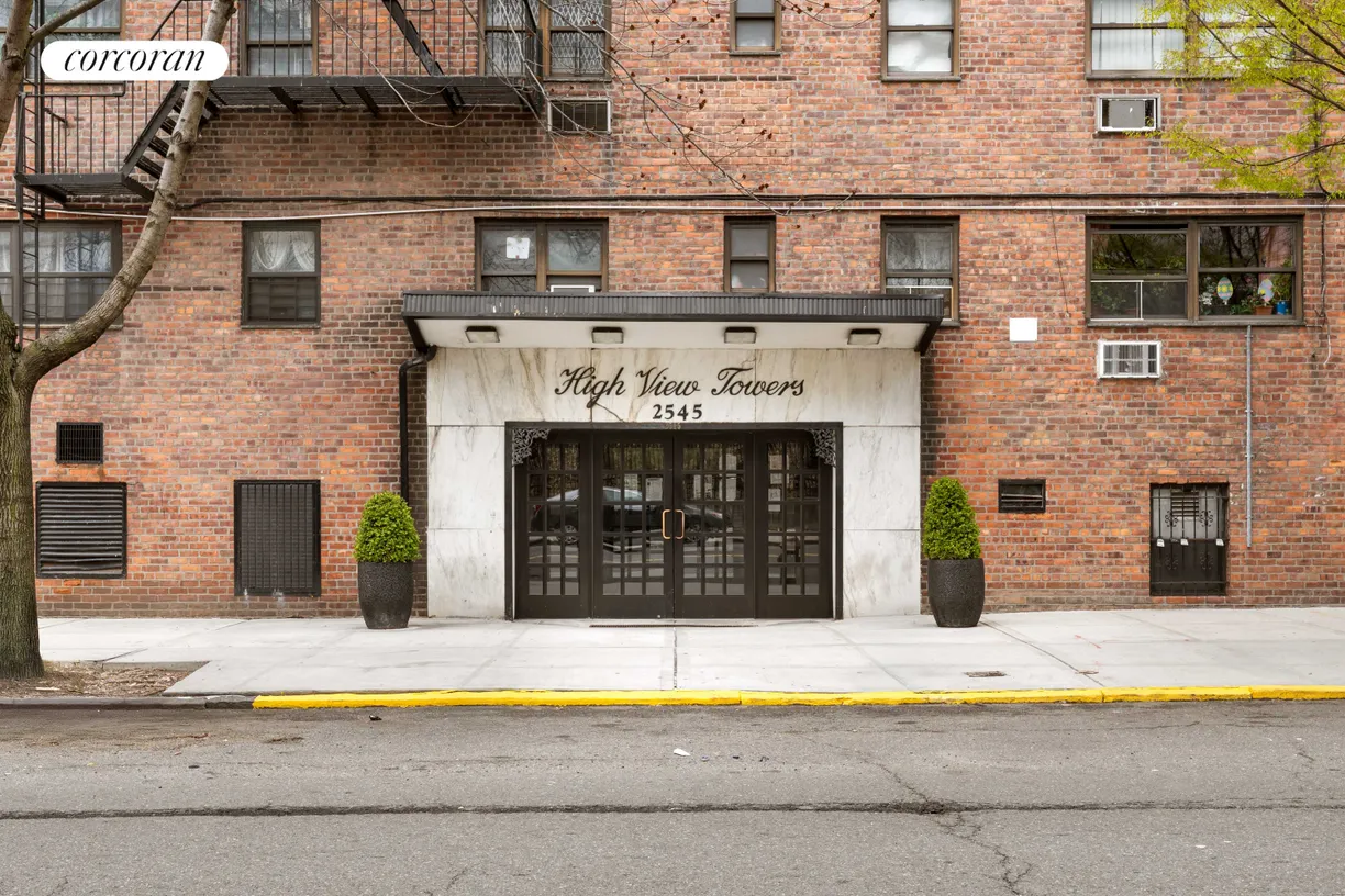 New York City Real Estate | View 2545 Sedgwick Avenue, 7C | 1 Bed, 1 Bath