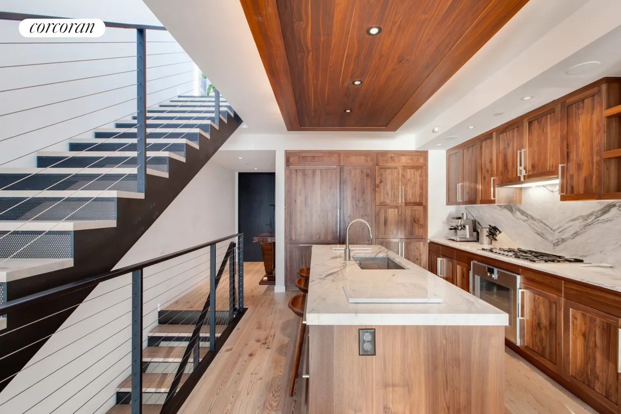 New York City Real Estate | View 90 Furman Street, N1001 | room 2