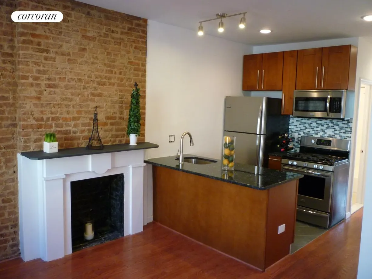 New York City Real Estate | View 625 Walton Avenue, 2 | 1 Bed, 1 Bath